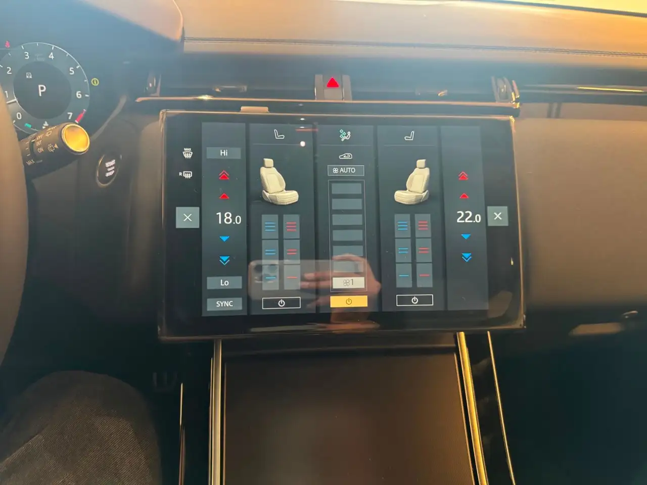 Land Rover Range Rover Velar снимка Land Rover Range Rover Velar