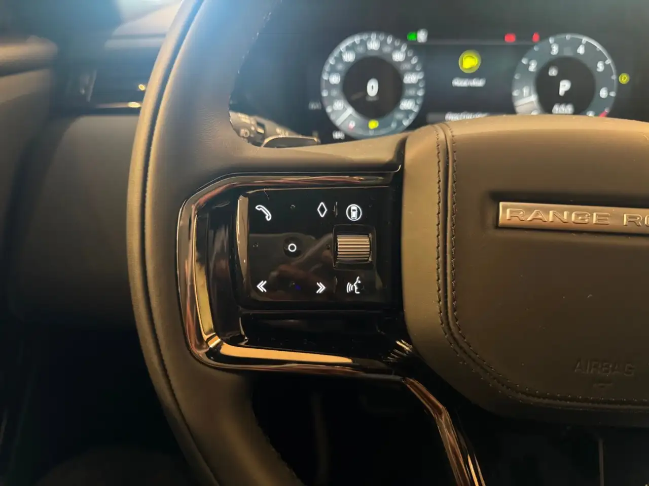 Land Rover Range Rover Velar снимка Land Rover Range Rover Velar