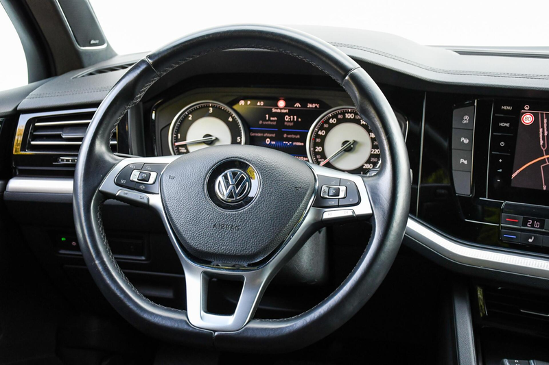 Volkswagen Touareg 3.0 TDI R-Line Trekhaak Unieke auto! — photo 6