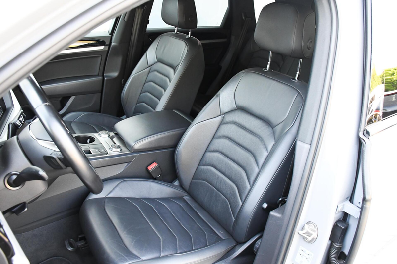 Volkswagen Touareg 3.0 TDI R-Line Trekhaak Unieke auto! — photo 14