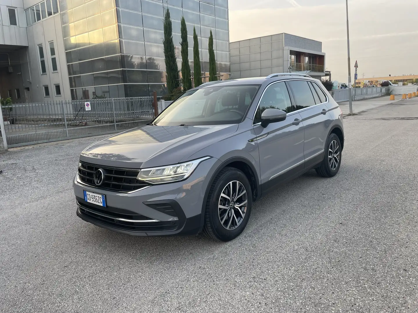 Volkswagen Tiguan 2.0 tdi Elegance 150cv dsg.UNICO PROPRIETARIO - 1