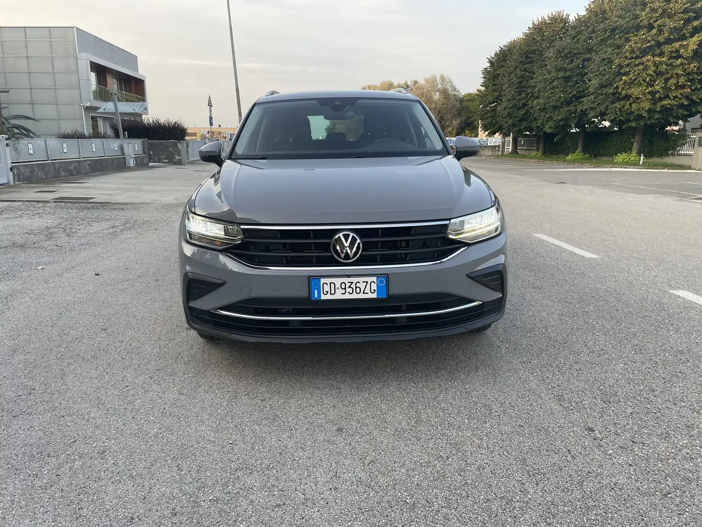 Volkswagen Tiguan 2.0 tdi Elegance 150cv dsg.UNICO PROPRIETARIO - 2