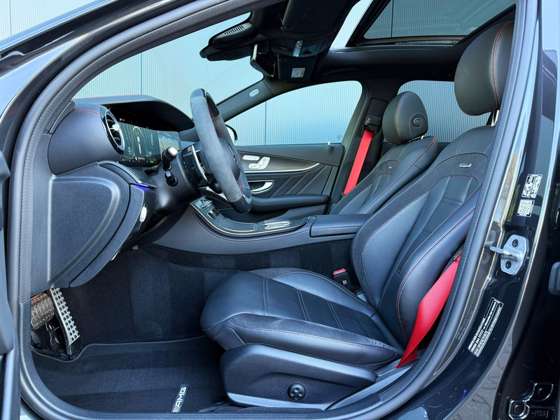 Mercedes-Benz E 53 AMG Estate 4MATIC airmatic / pano / Burmester — photo 14
