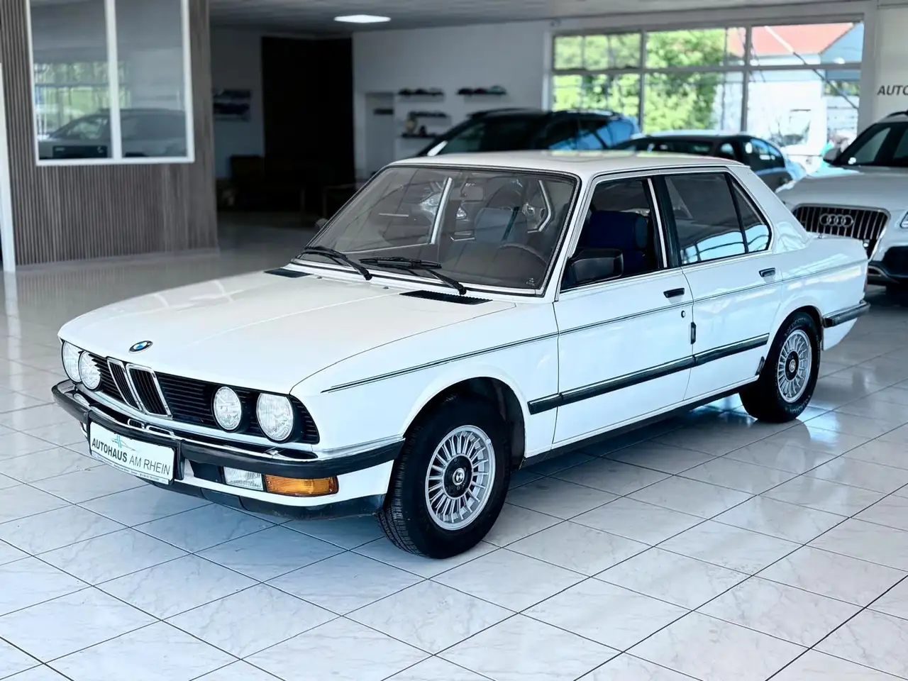 BMW 525 e+Schiebedach+AHK+Original Zstd+SERVICE NEU!, foto 2