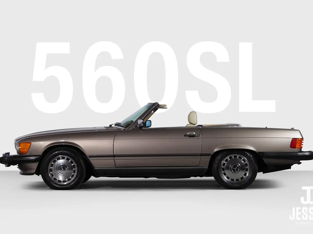 Mercedes-Benz SL 560 560SL, foto 1