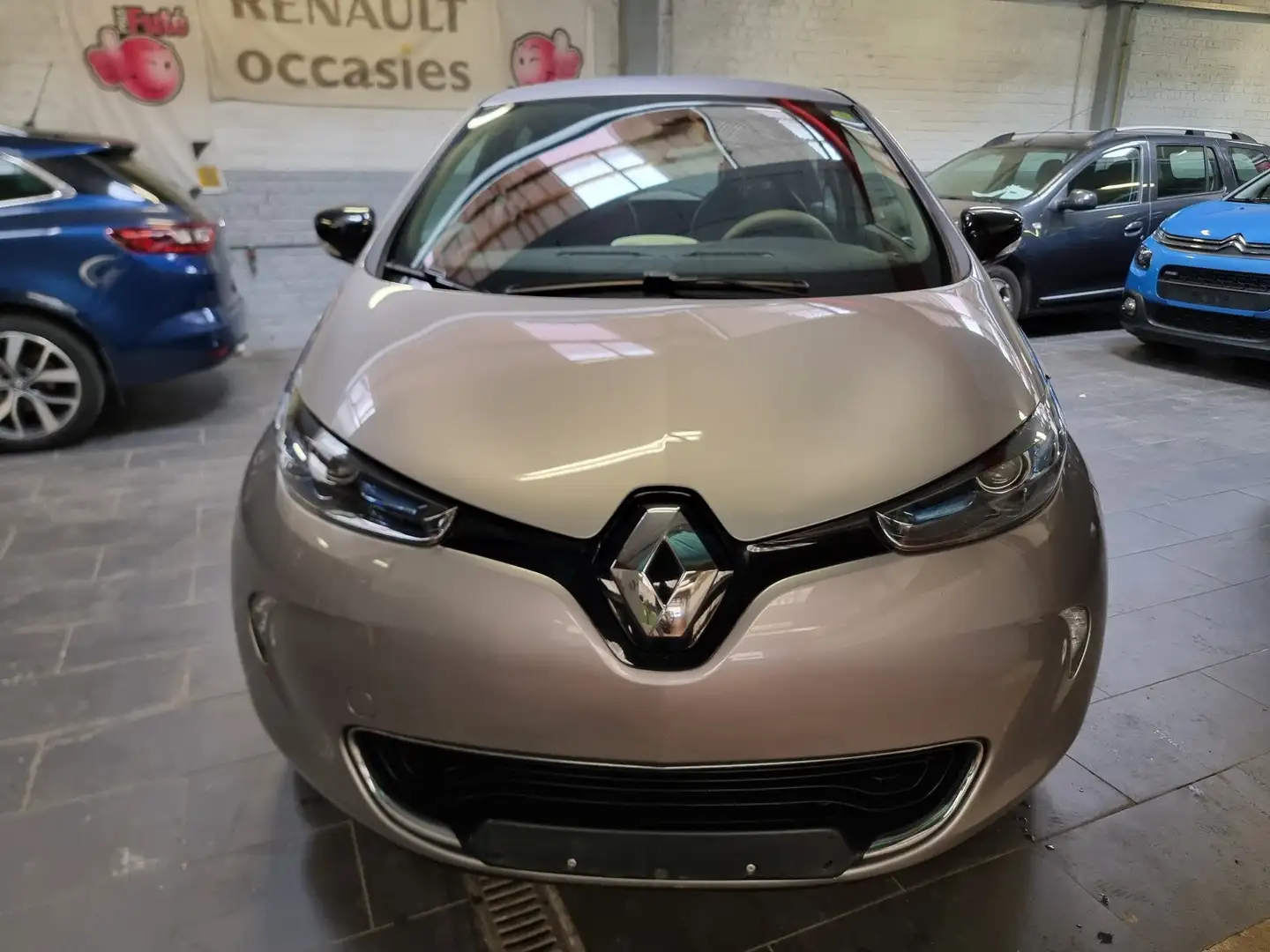 Renault ZOE Zoe 43 kw Intens batterie inclus Gris - 1