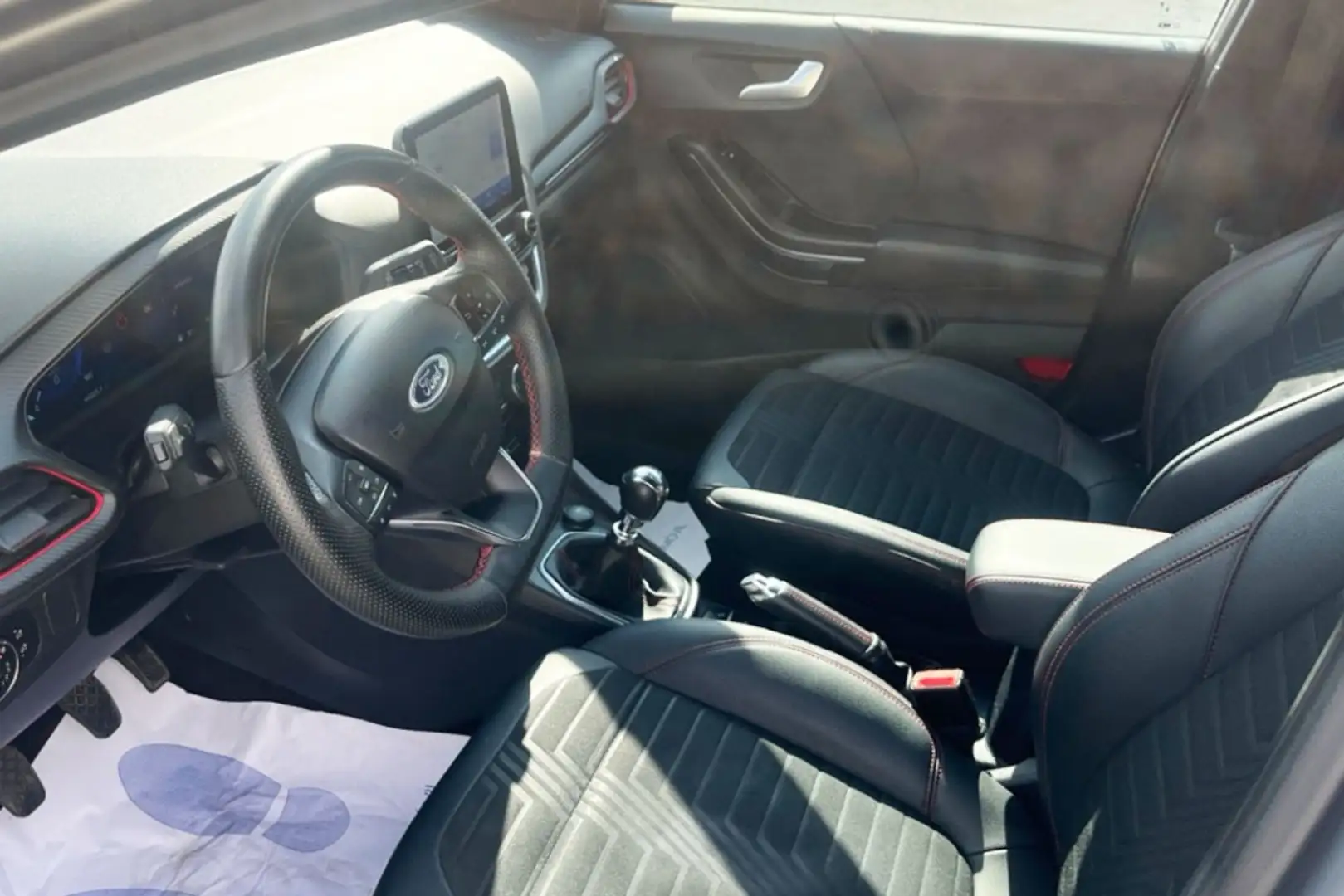 Ford Puma 1.0 EcoBoost MHEV ST-Line X 125 - 2