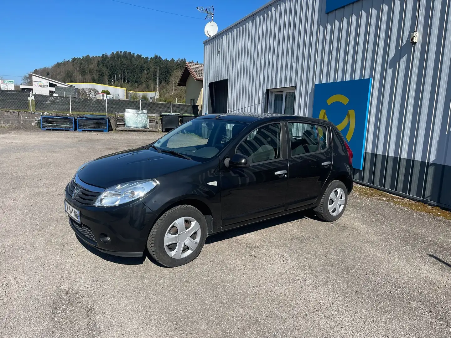 Dacia Sandero Sandero 1.5 dCi 90 FAP Lauréate Noir - 1