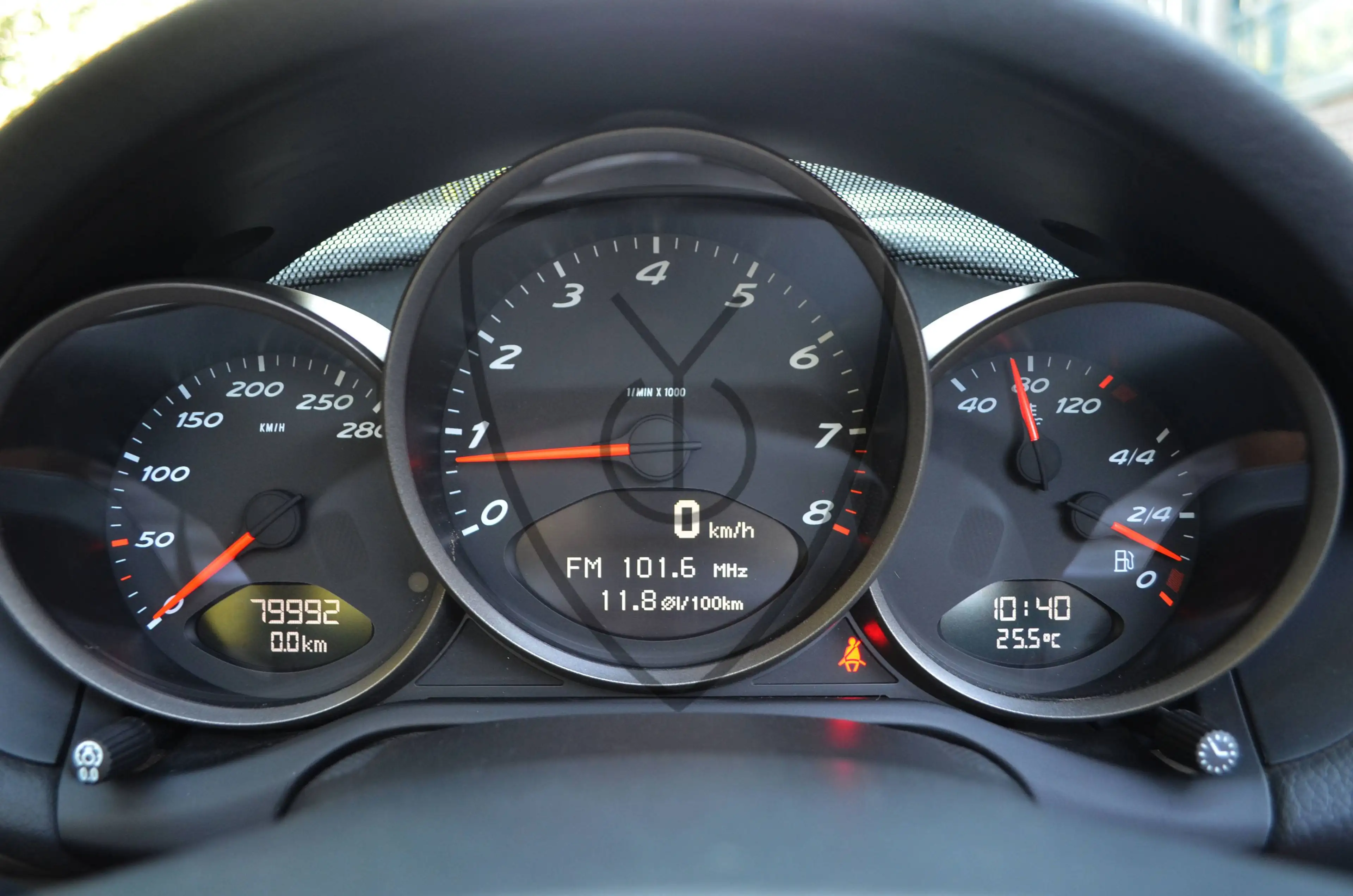 Porsche Boxster Boxster 2.7i * 1 OWNER * ORIGINAL PAINT * CHRONO SPORT * SPORT SEATS — photo 8