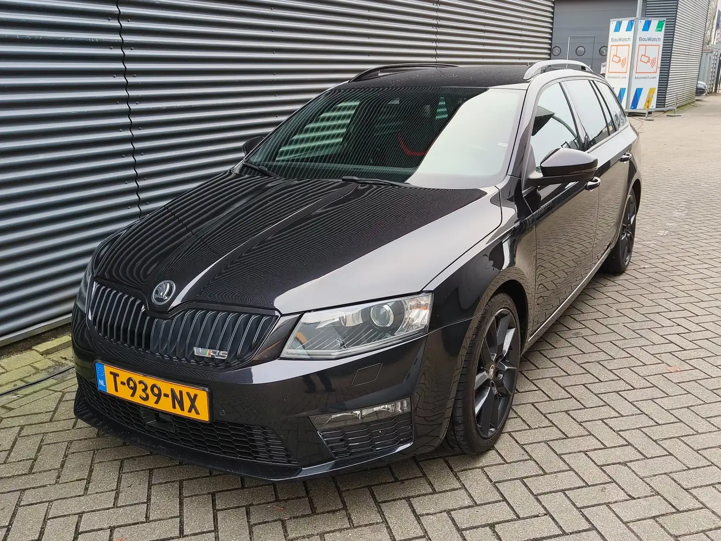 Skoda Octavia Octavia 2.0 TSI RS Zwart - 1