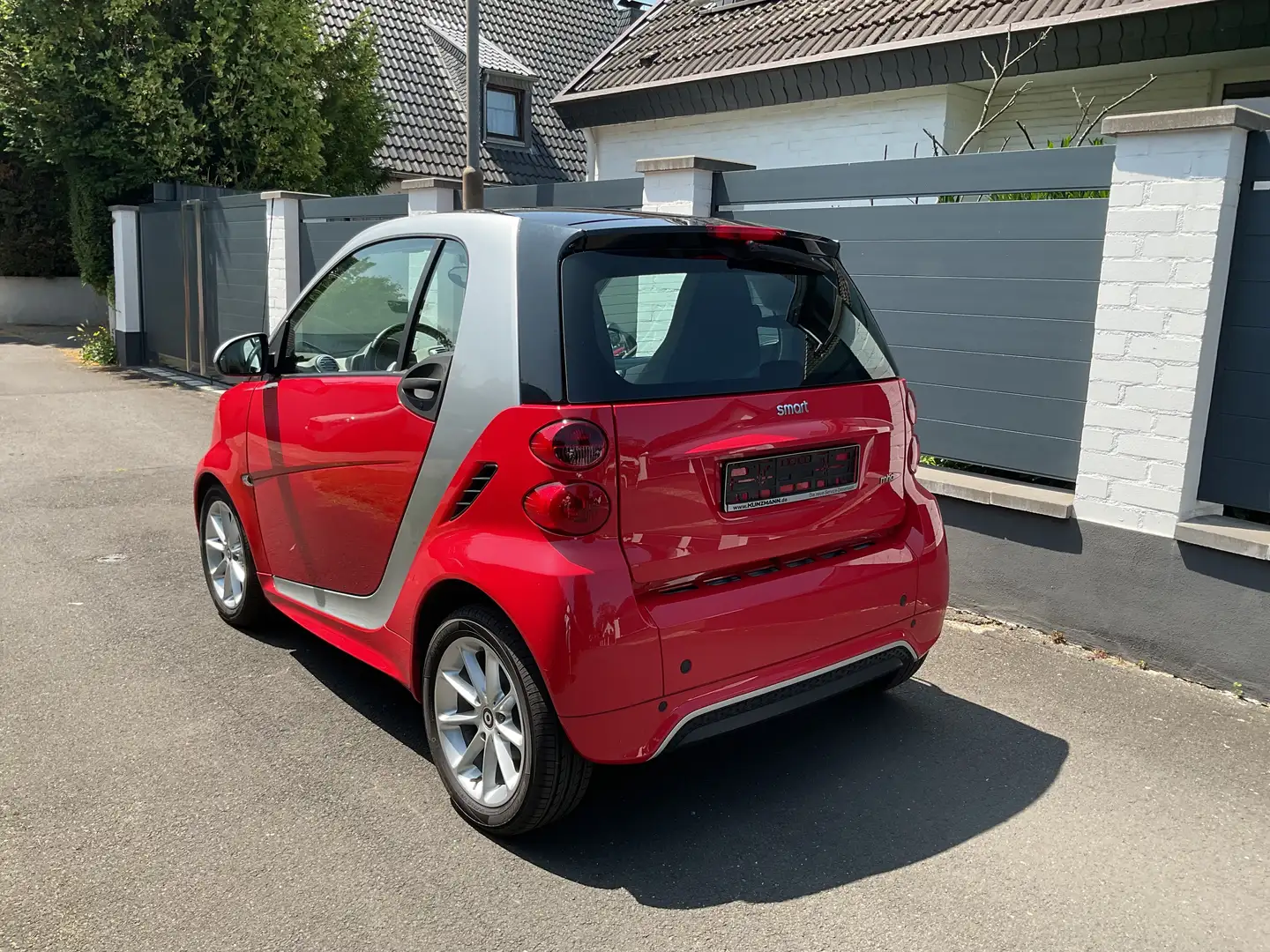 smart forTwo Pure Červená - 2