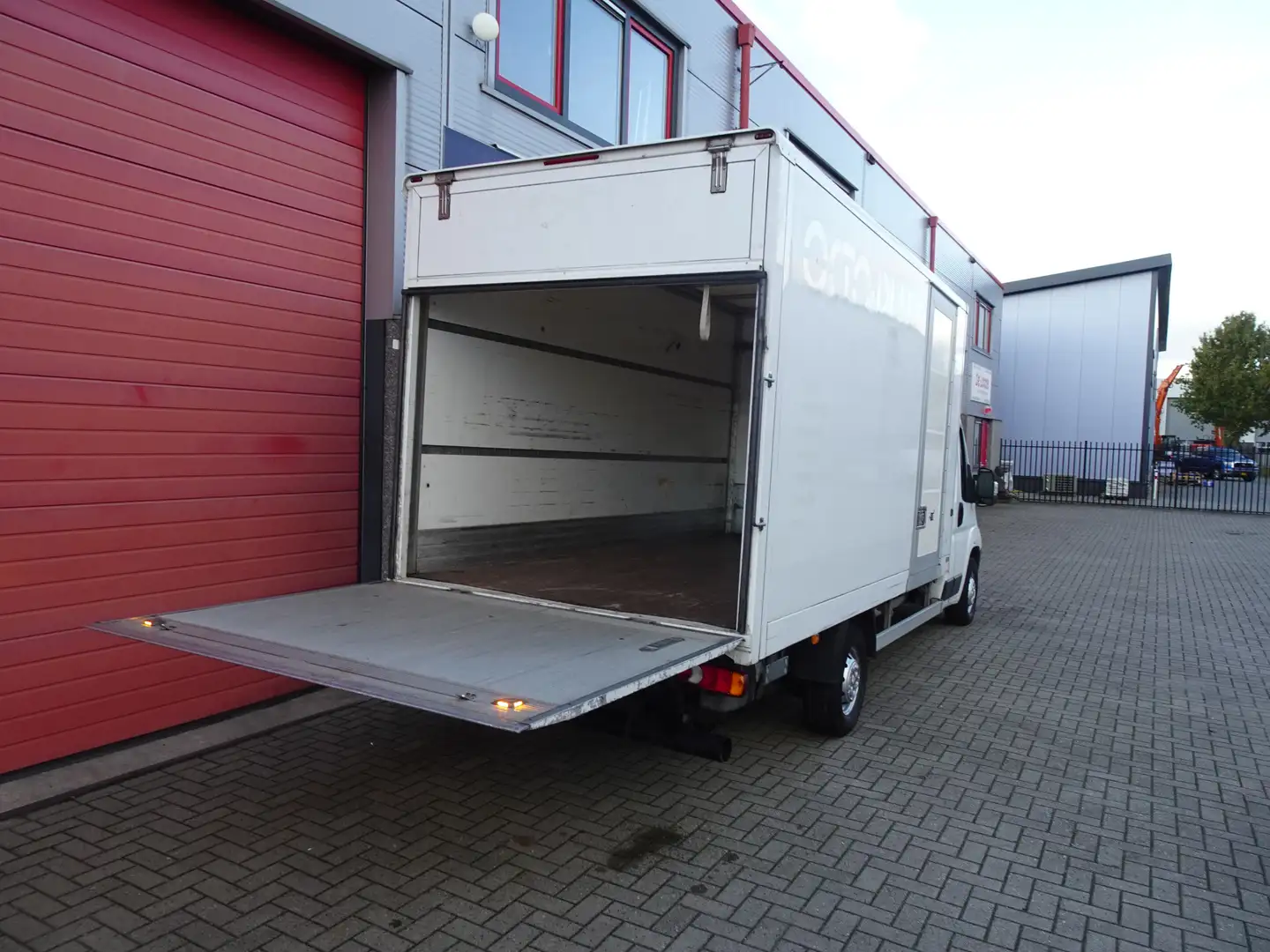 Citroen Jumper 35 2.2 HDI L3H2 bakwagen met laadklep 3 zits airco Blanco - 2