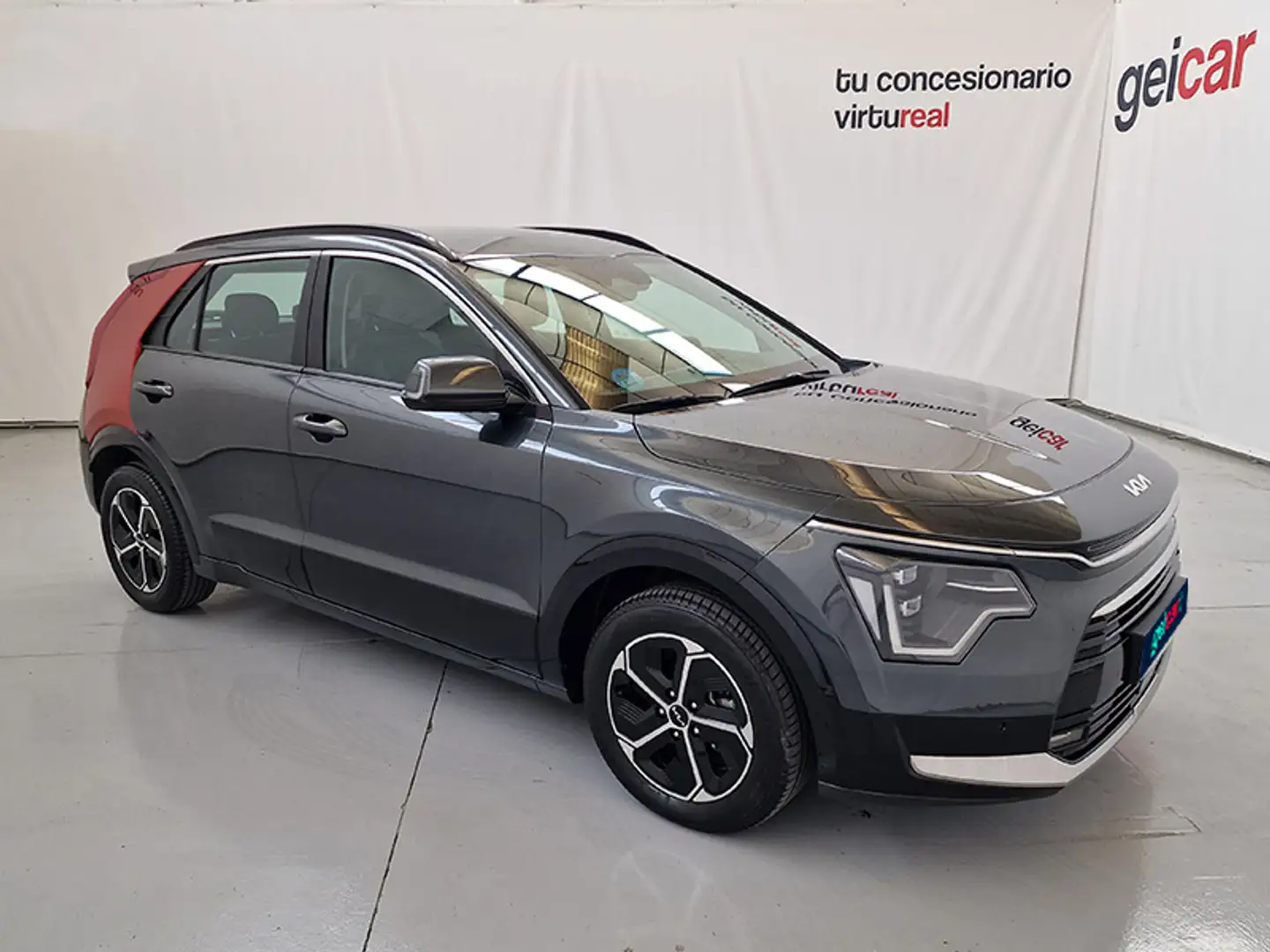 Kia Niro 1.6 HEV Drive 141 Gris - 1
