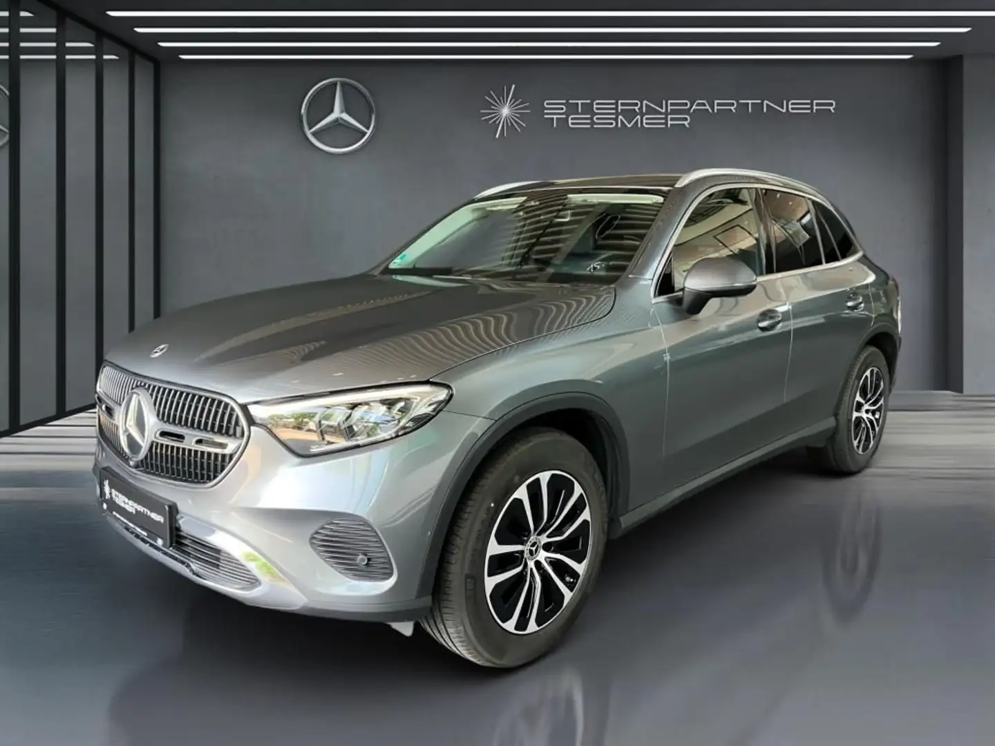 Mercedes-Benz GLC 220 d 4M AVANTGARDE+KAMERA+DISTRONIC+AHK Gris - 2
