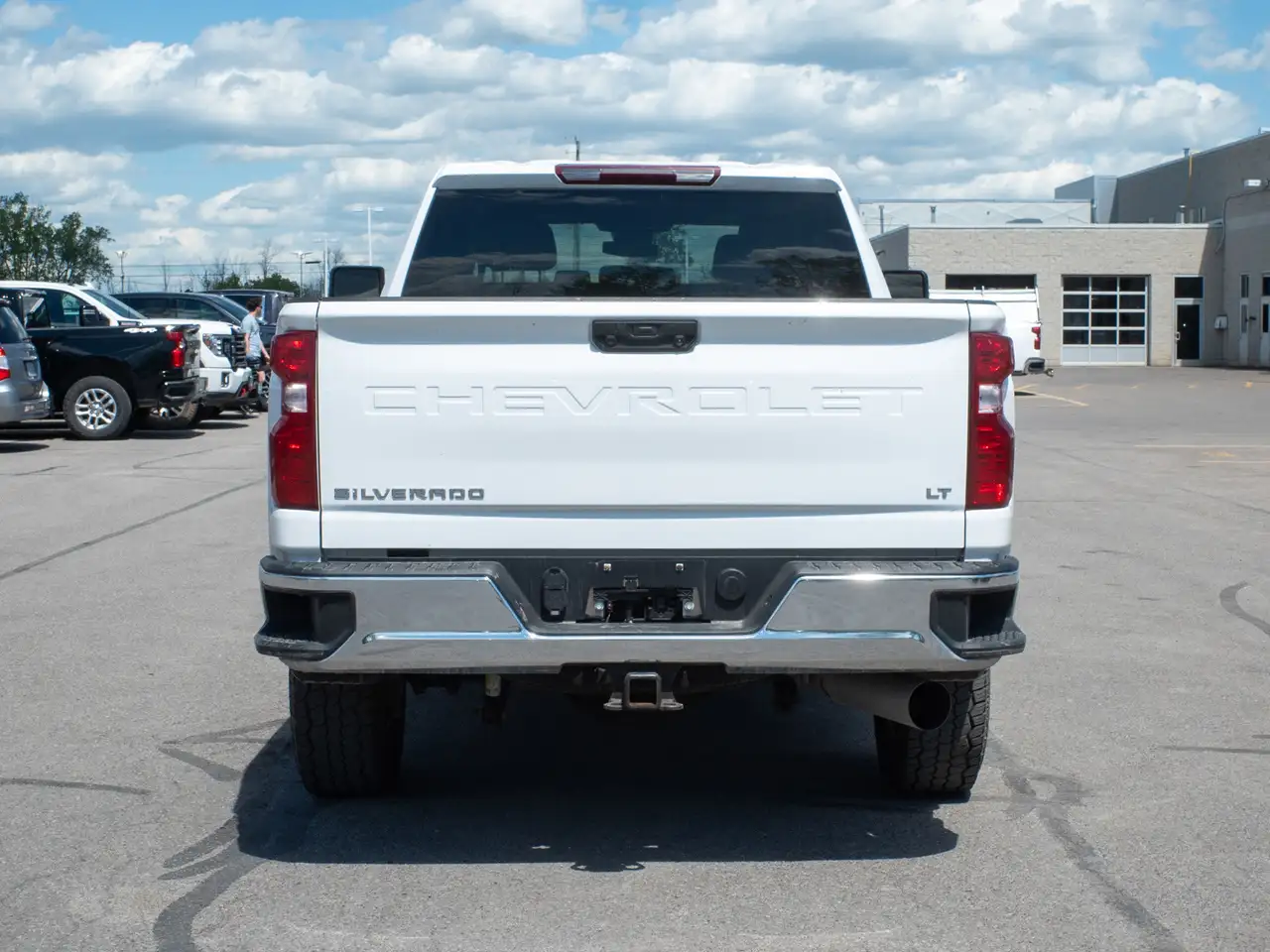 Chevrolet Silverado 2500 снимка Chevrolet Silverado 2500
