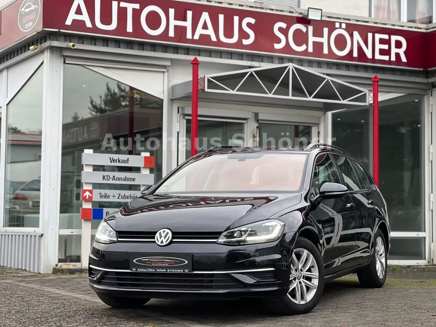 Volkswagen Golf VII 2.0Variant Comfortline BMT**AUTOMATIK** Schwarz - 1