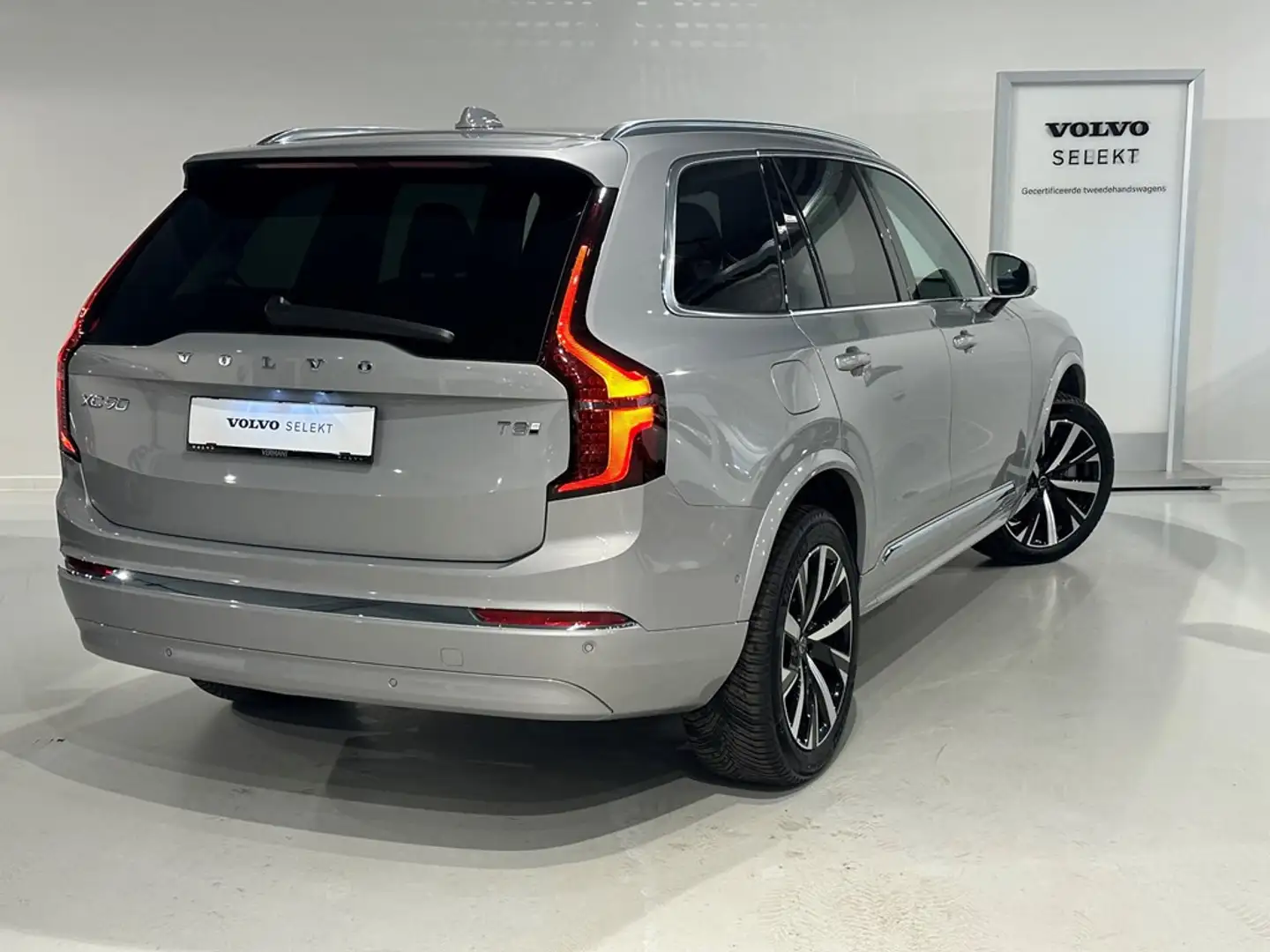 Volvo XC90 T8 Recharge MOD25 + LUCHTVERING/B&W/VENTILATIE Gris - 2