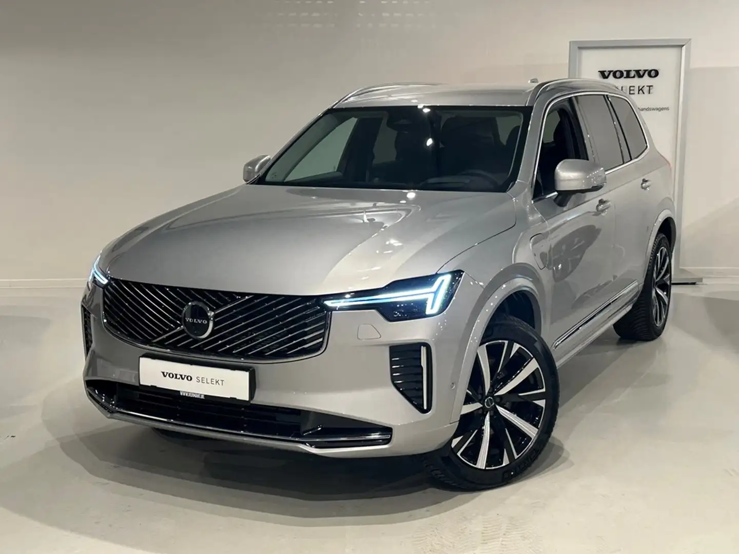 Volvo XC90 T8 Recharge MOD25 + LUCHTVERING/B&W/VENTILATIE Gris - 1