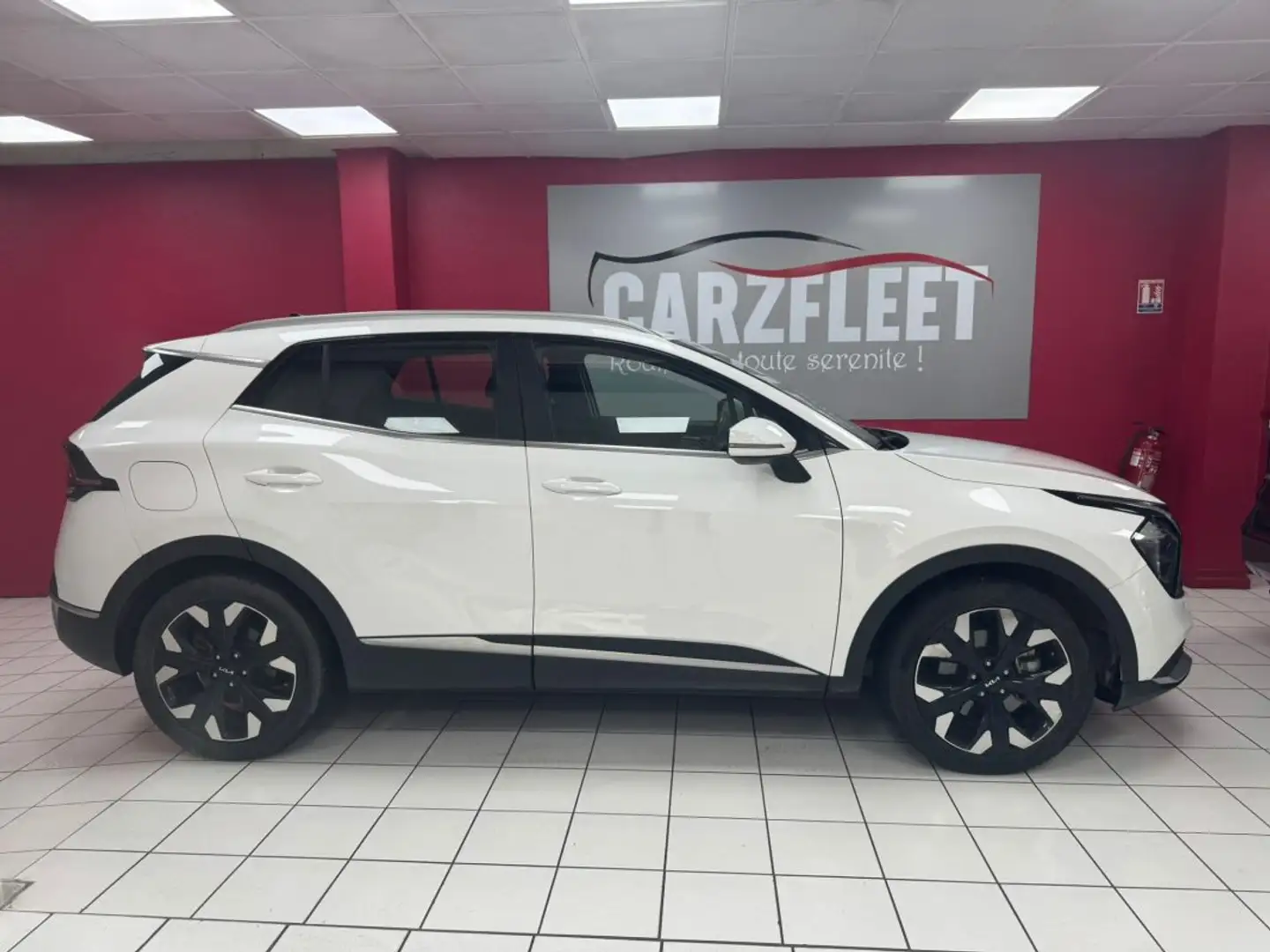 Kia Sportage 1.6 HYBRIDE RECHARGEABLE PHEV 265ch ACTIVE BUSINESS Blanc - 2