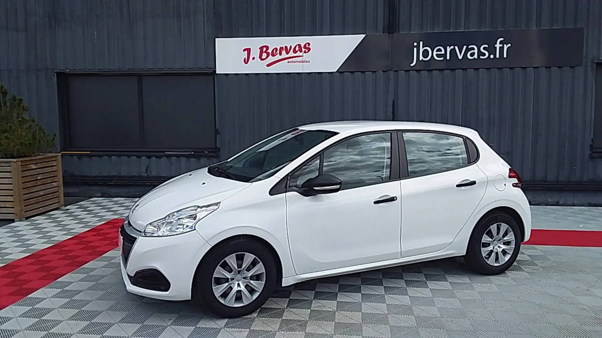 Peugeot 208 AFFAIRE 1.6 BLUEHDI 75 PREMIUM Blanc - 2