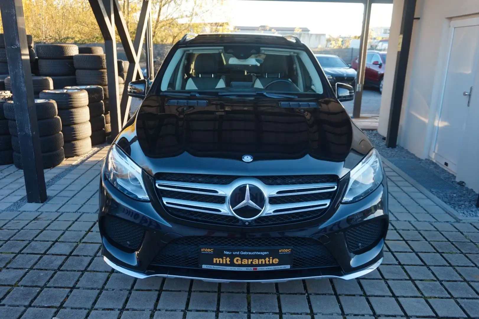 Mercedes-Benz GLE 500 4M*AMG-Line Ext&Int~Pano~B&O~Fond Ent. Schwarz - 2