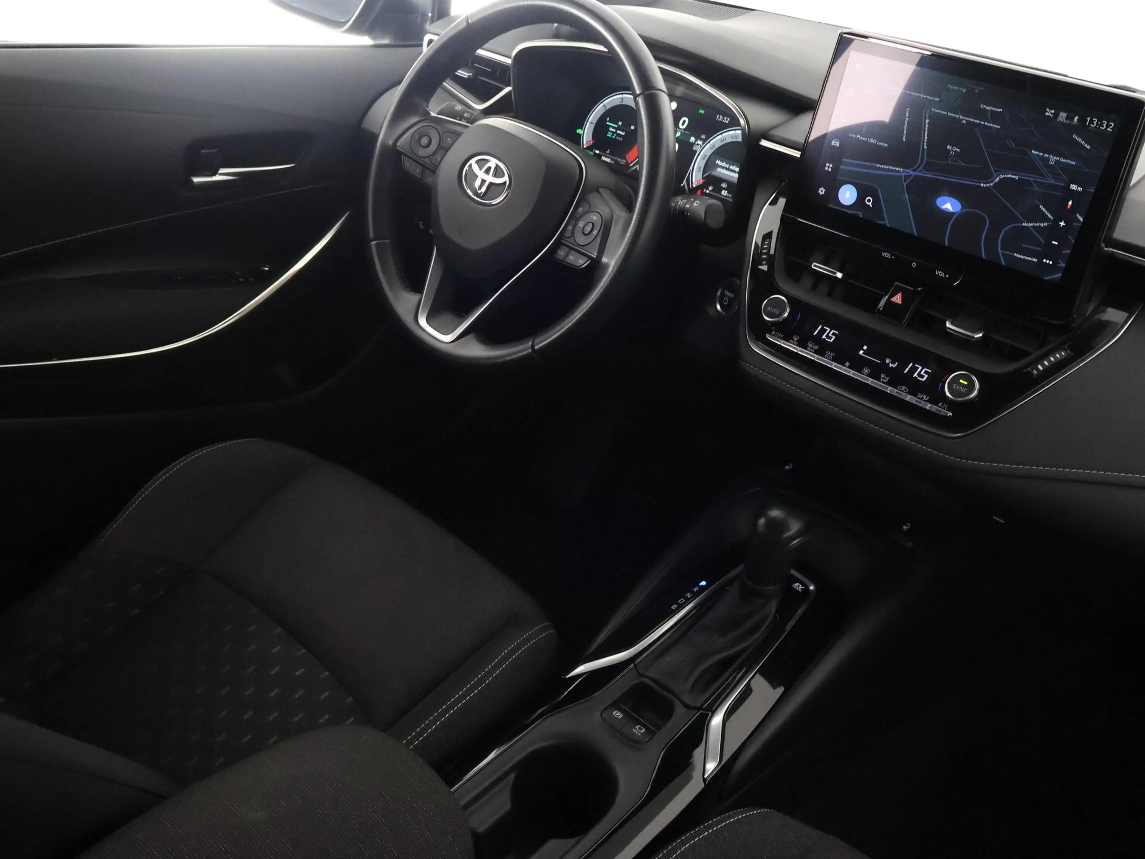 Toyota Corolla Touring Sports Hybrid 140 Business Luxury | Stoelv — photo 7