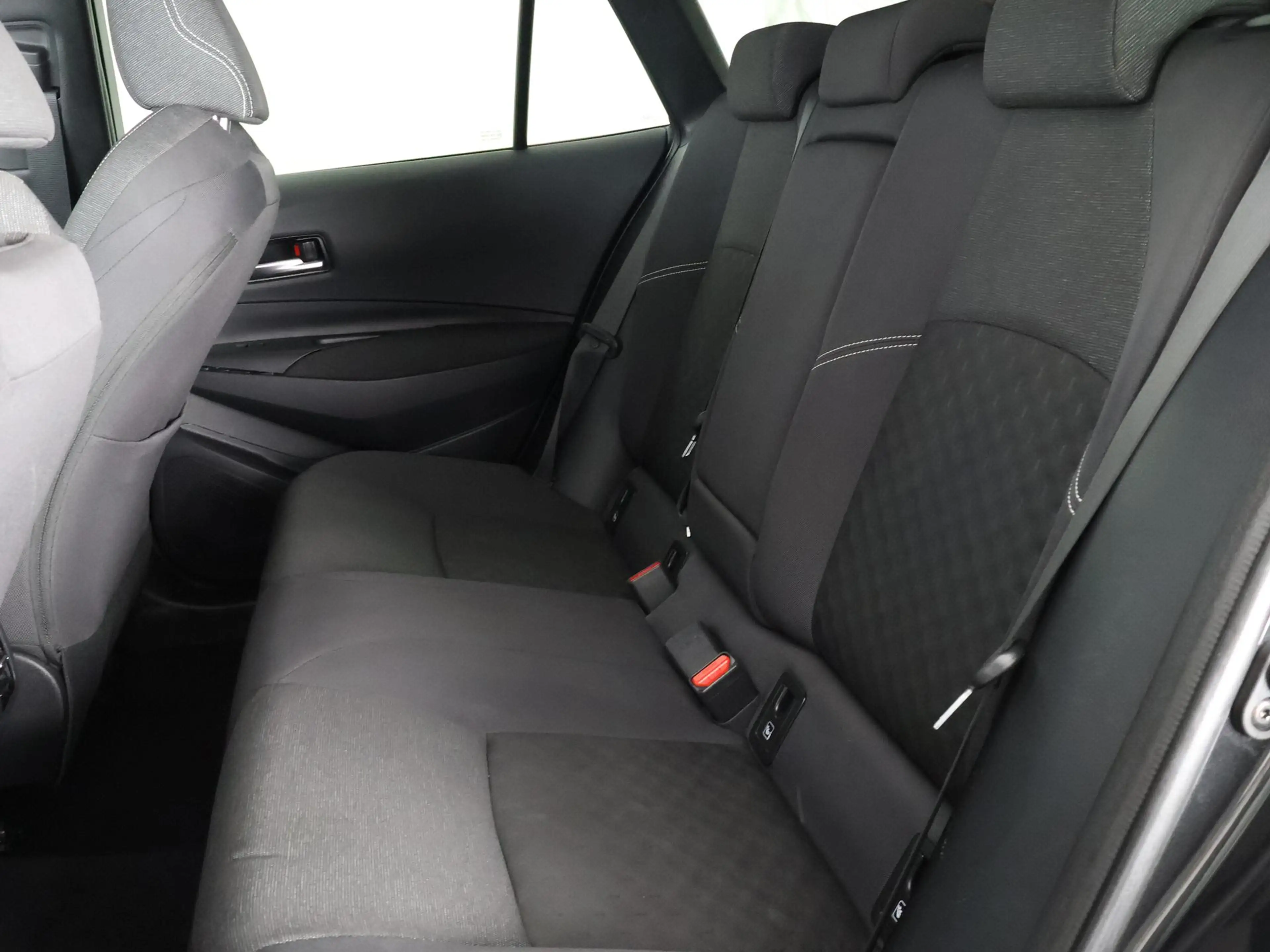 Toyota Corolla Touring Sports Hybrid 140 Business Luxury | Stoelv — photo 23