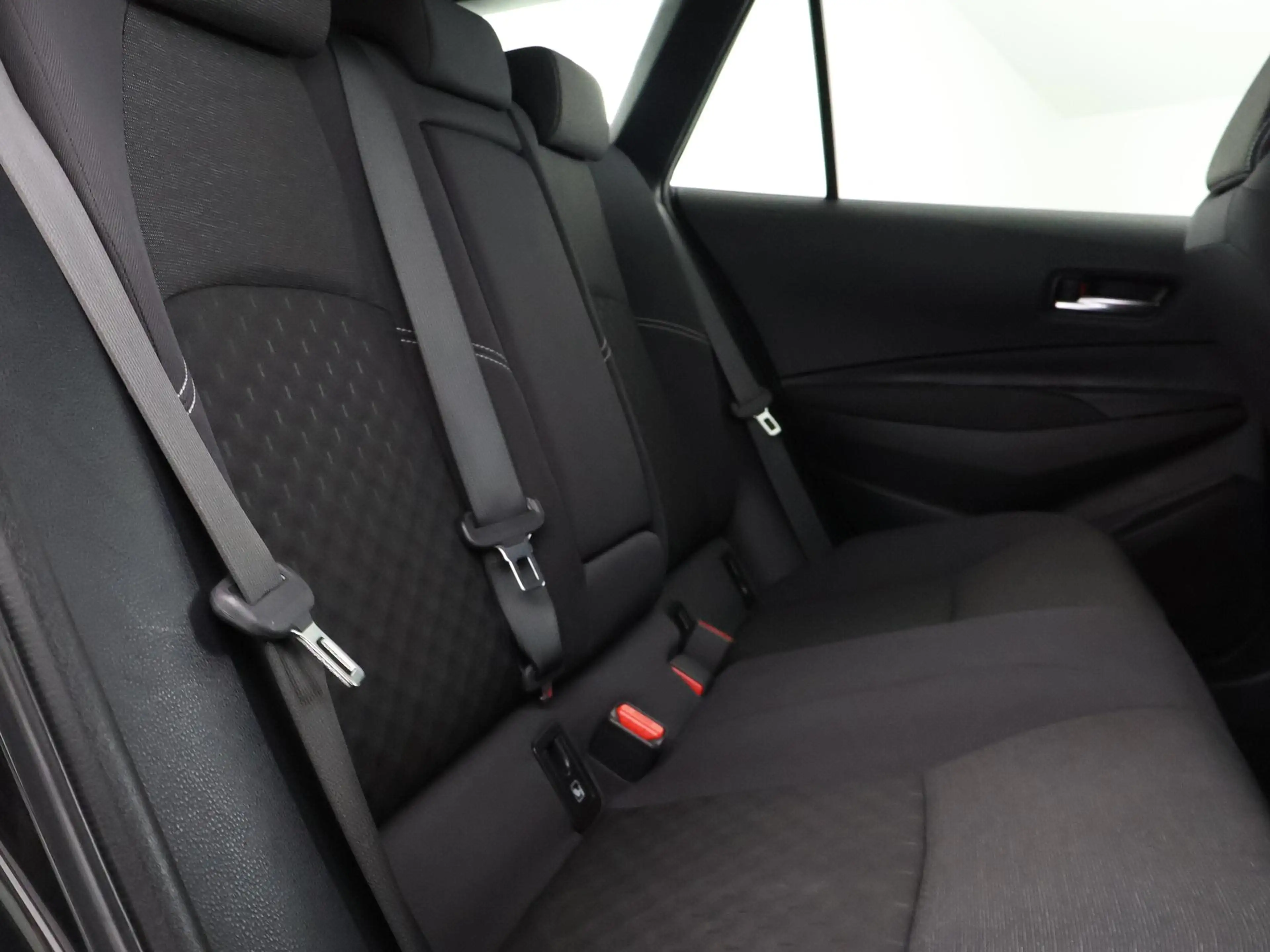 Toyota Corolla Touring Sports Hybrid 140 Business Luxury | Stoelv — photo 24