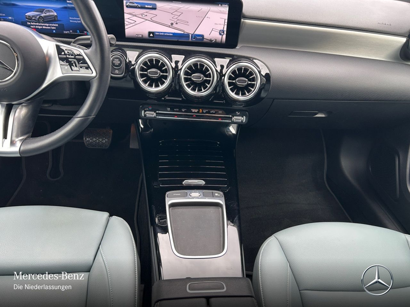 Mercedes-Benz A 180 d PROGRESSIVE+PANO+360°+LED+TOTW+KEYLESS+8G — photo 15