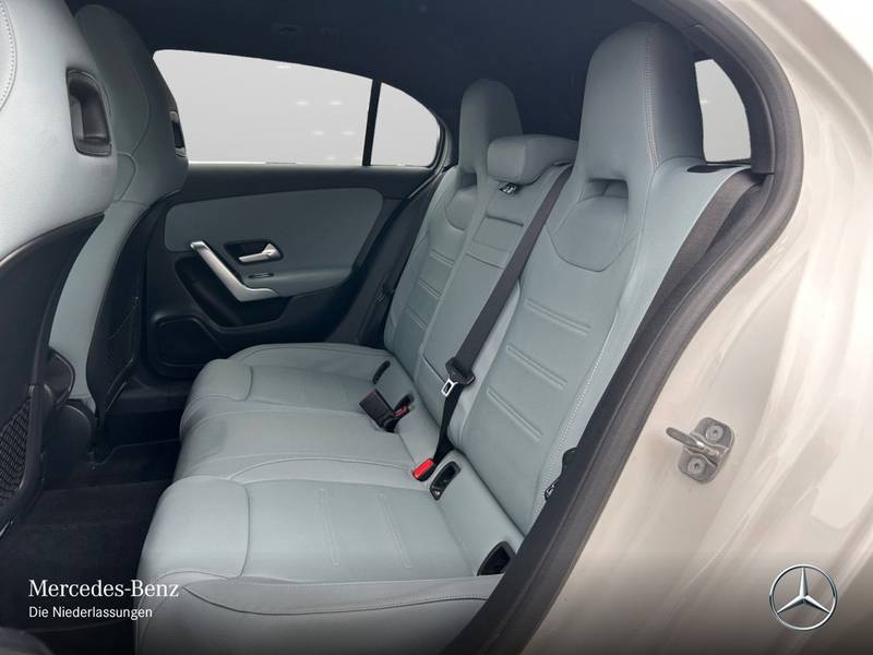 Mercedes-Benz A 180 d PROGRESSIVE+PANO+360°+LED+TOTW+KEYLESS+8G — photo 12