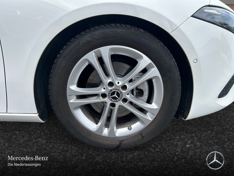 Mercedes-Benz A 180 d PROGRESSIVE+PANO+360°+LED+TOTW+KEYLESS+8G — photo 6