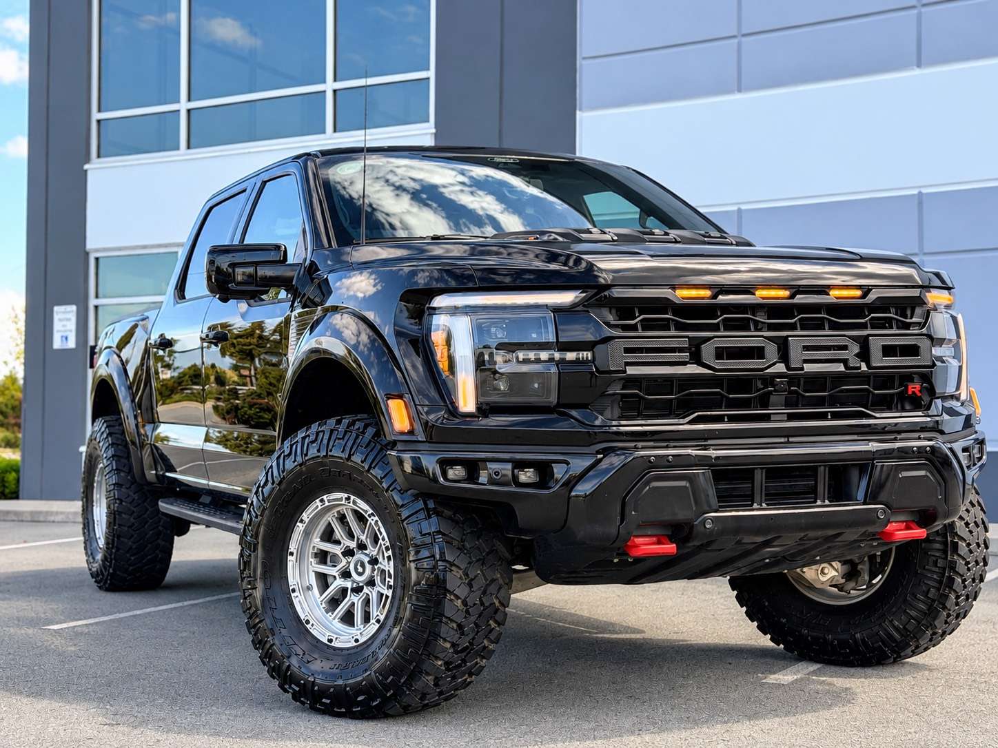 2026 Ford F-150 Raptor R 720HP UPGRADES — снимка 2