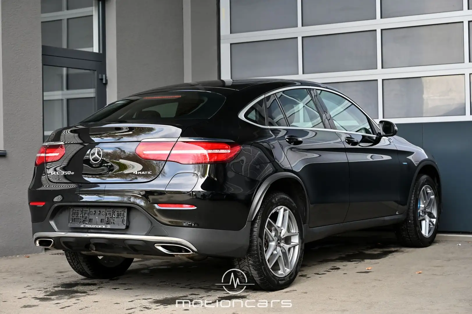 Mercedes-Benz GLC 350 GLC-Coupe Klasse GLC 350 e 4Matic AMG Line Schwarz - 2
