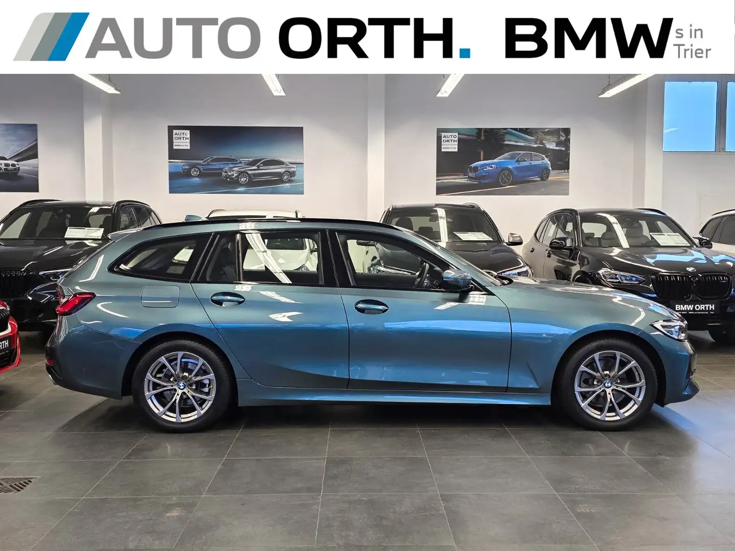 BMW 320 d Touring AUT. SPORT-LINE LC+ DR.ASS RFK HIFI Blau - 2