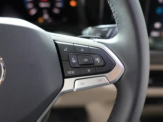 Volkswagen T7 Multivan VW T7 Multivan Business ÜH TDI Ansicht 20