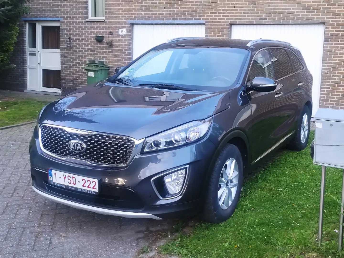 Kia Sorento Sorento 2.2 CRDi AWD Sense 7pl. Grijs - 1