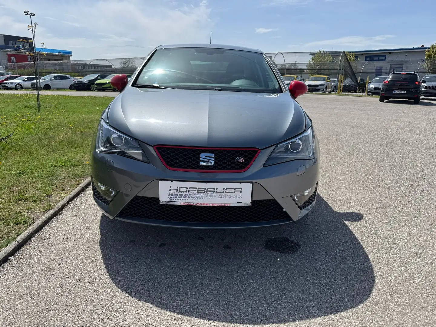 SEAT Ibiza 5-Türer FR TSI Grau - 2