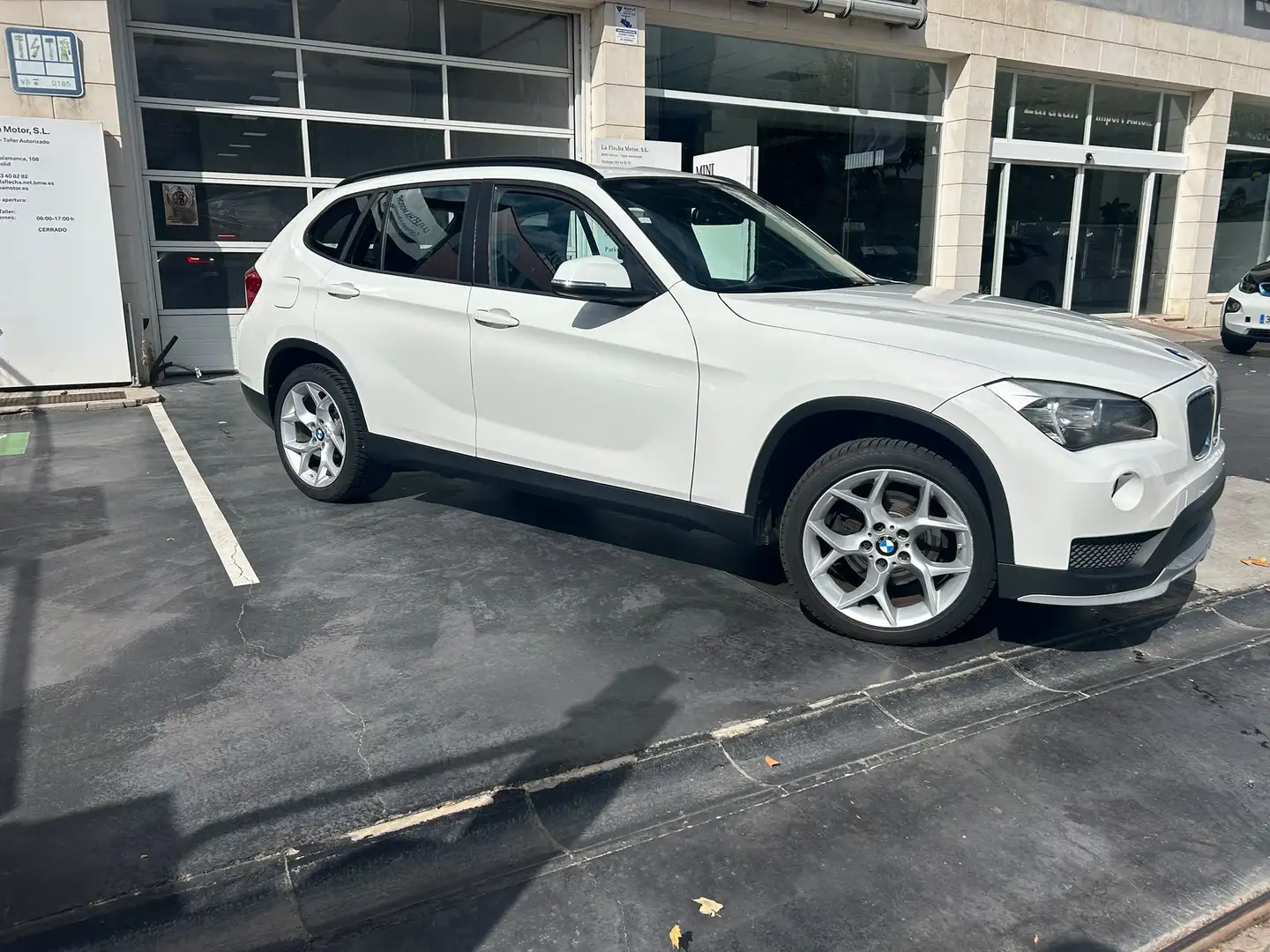 BMW X1 xDrive 18d - 2