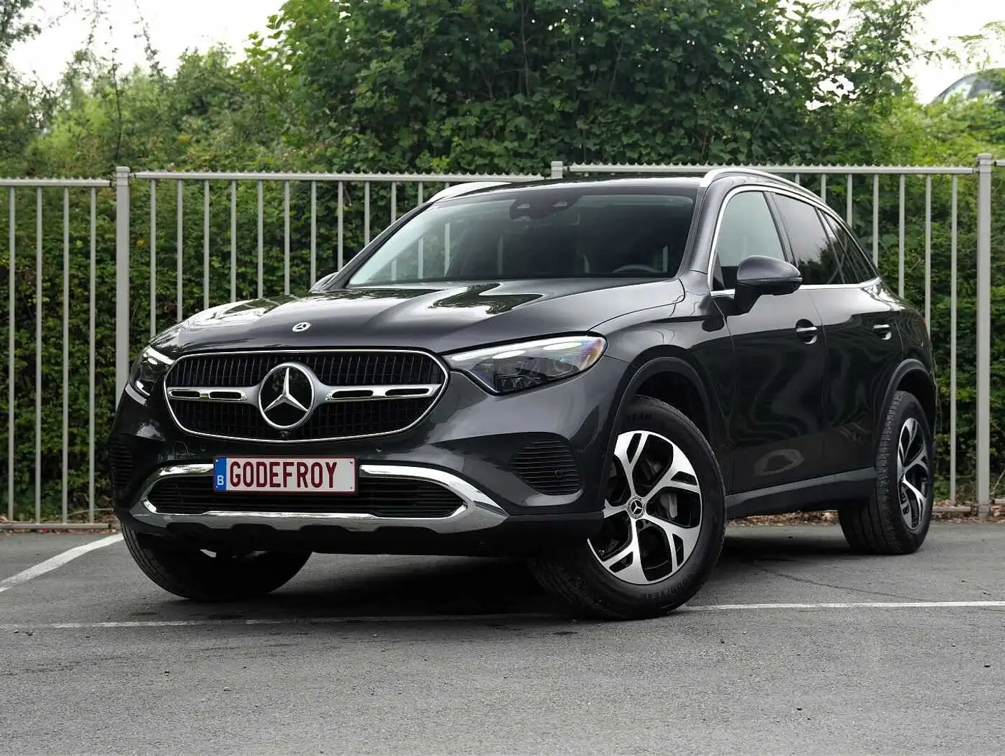 Mercedes-Benz GLC 300 e 4MATIC Distronic / 360° / Memory / Digital Light Gris - 2