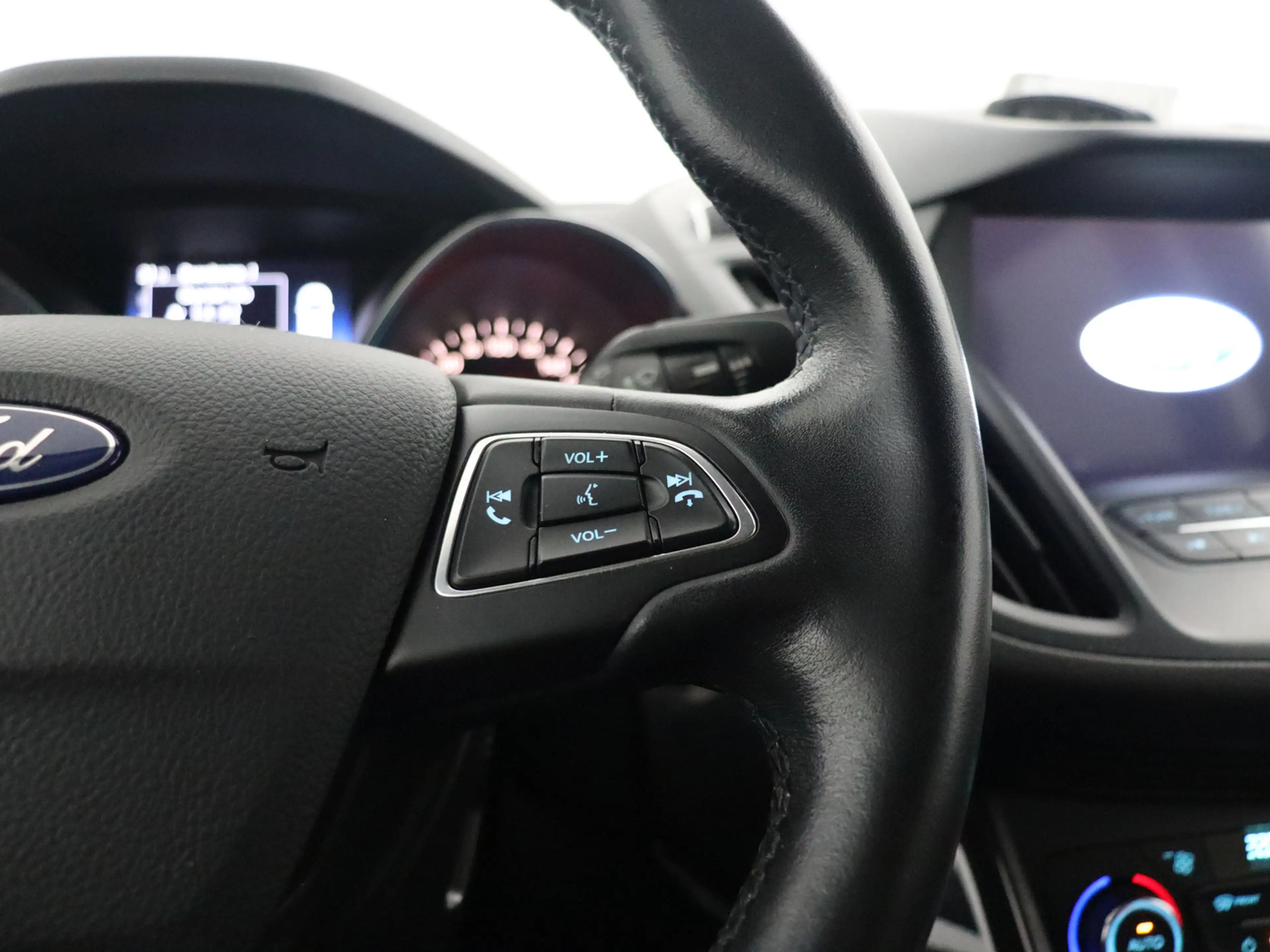 Ford Kuga 1.5 EcoBoost ST Line Apple Carplay/Android Auto, C — photo 28