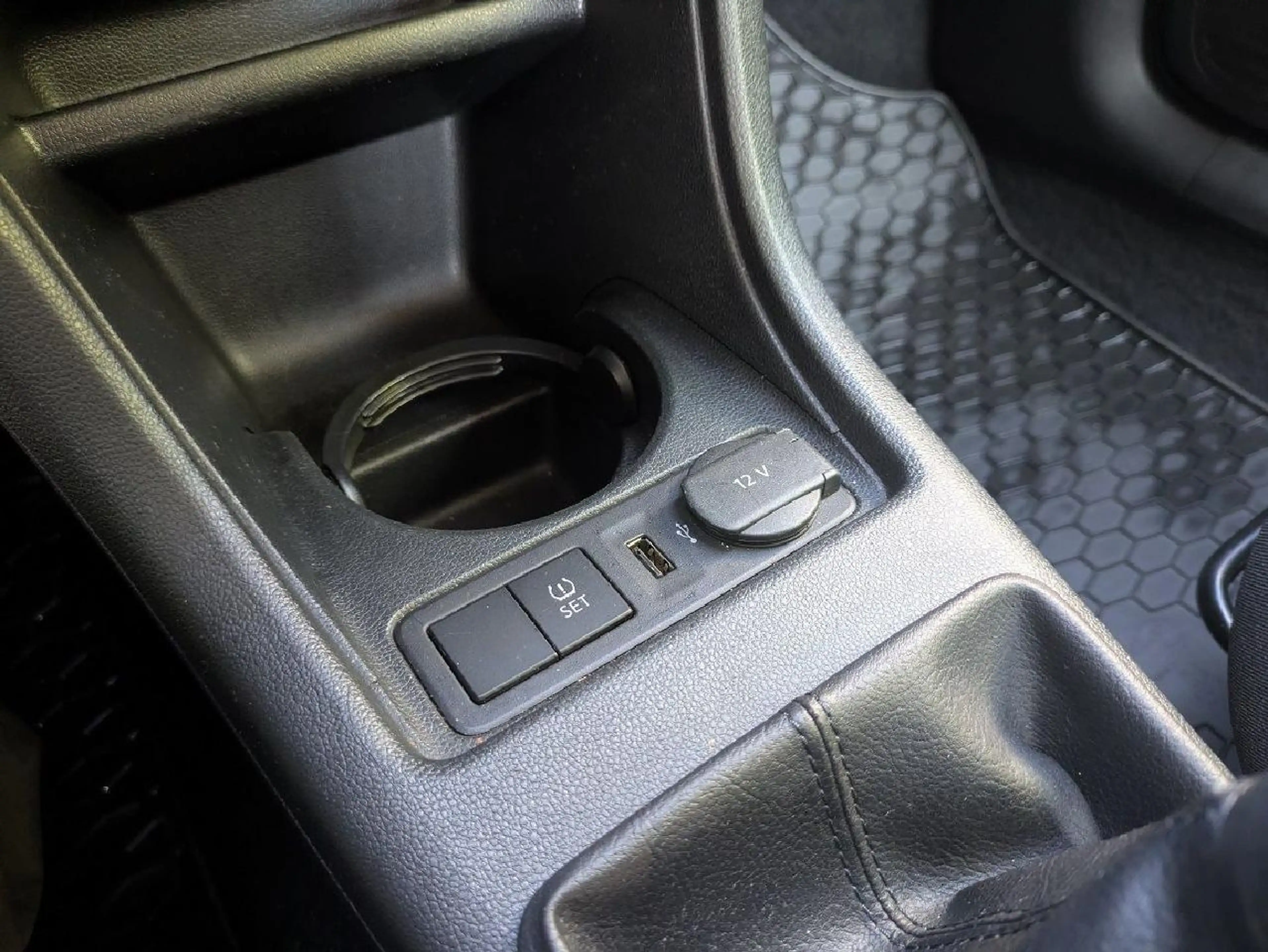 Volkswagen up! up! 1.0 move up! *Klima,Bluetooth* — photo 11