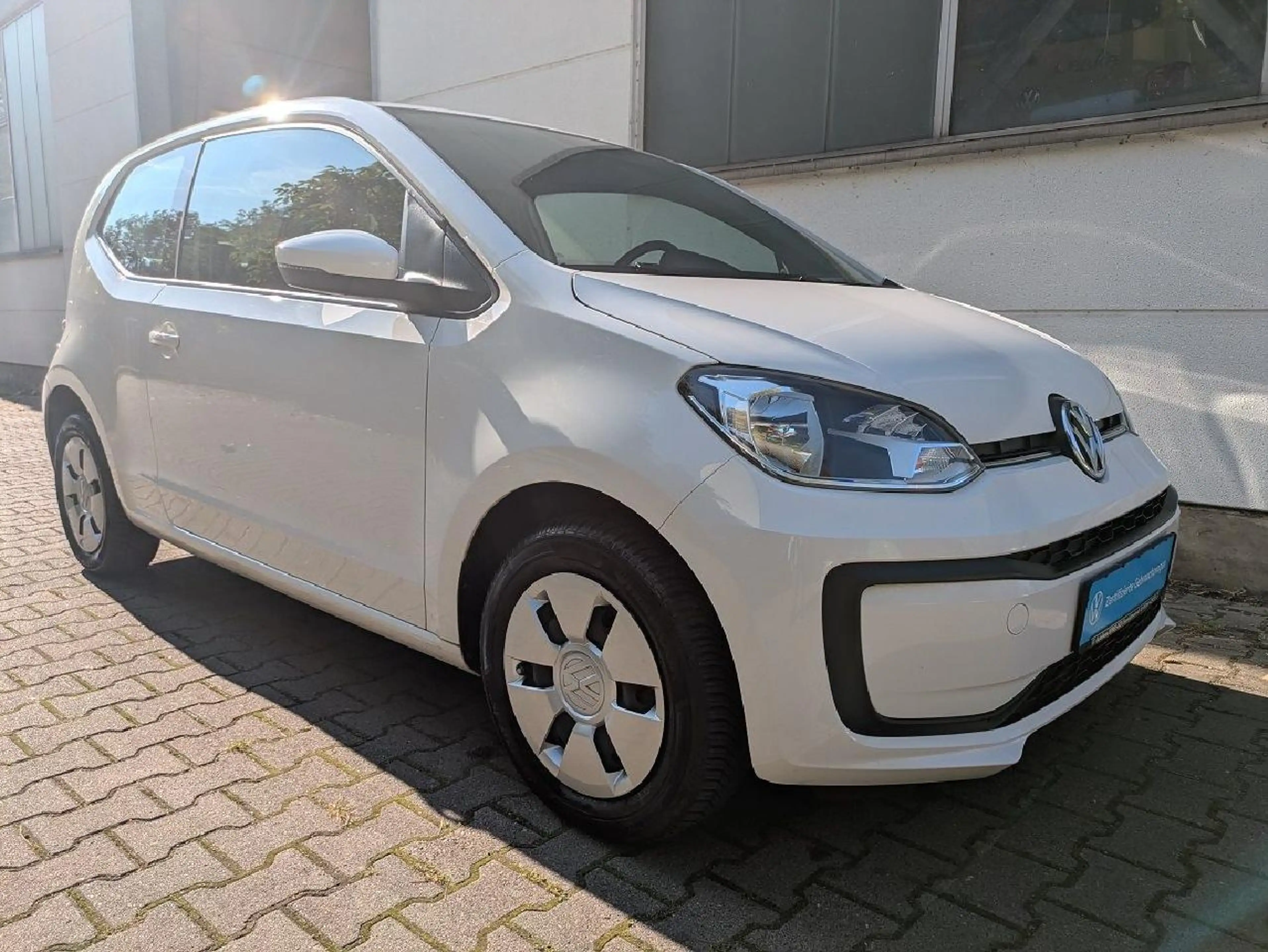 Volkswagen up! up! 1.0 move up! *Klima,Bluetooth* — photo 2
