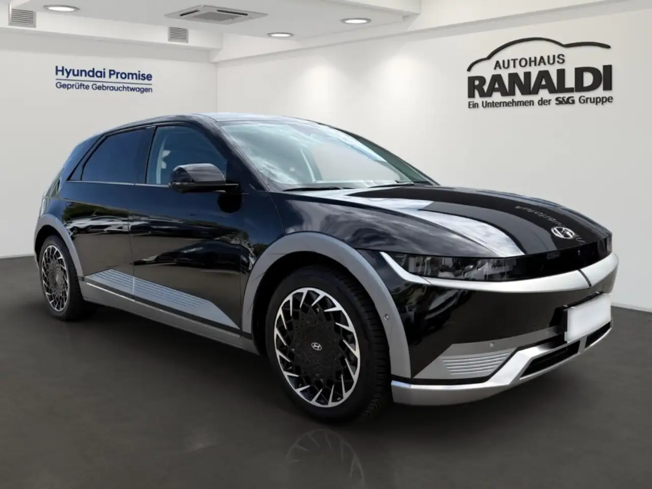 Hyundai Ioniq 5 Uniq Elektro 4WD++GARANTIE 12/30!++77KWh, миниатюра 2
