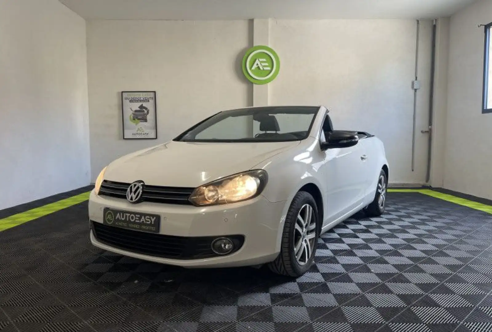 Volkswagen Golf VI 1.2 TSI BlueMotion Technology Wit - 1