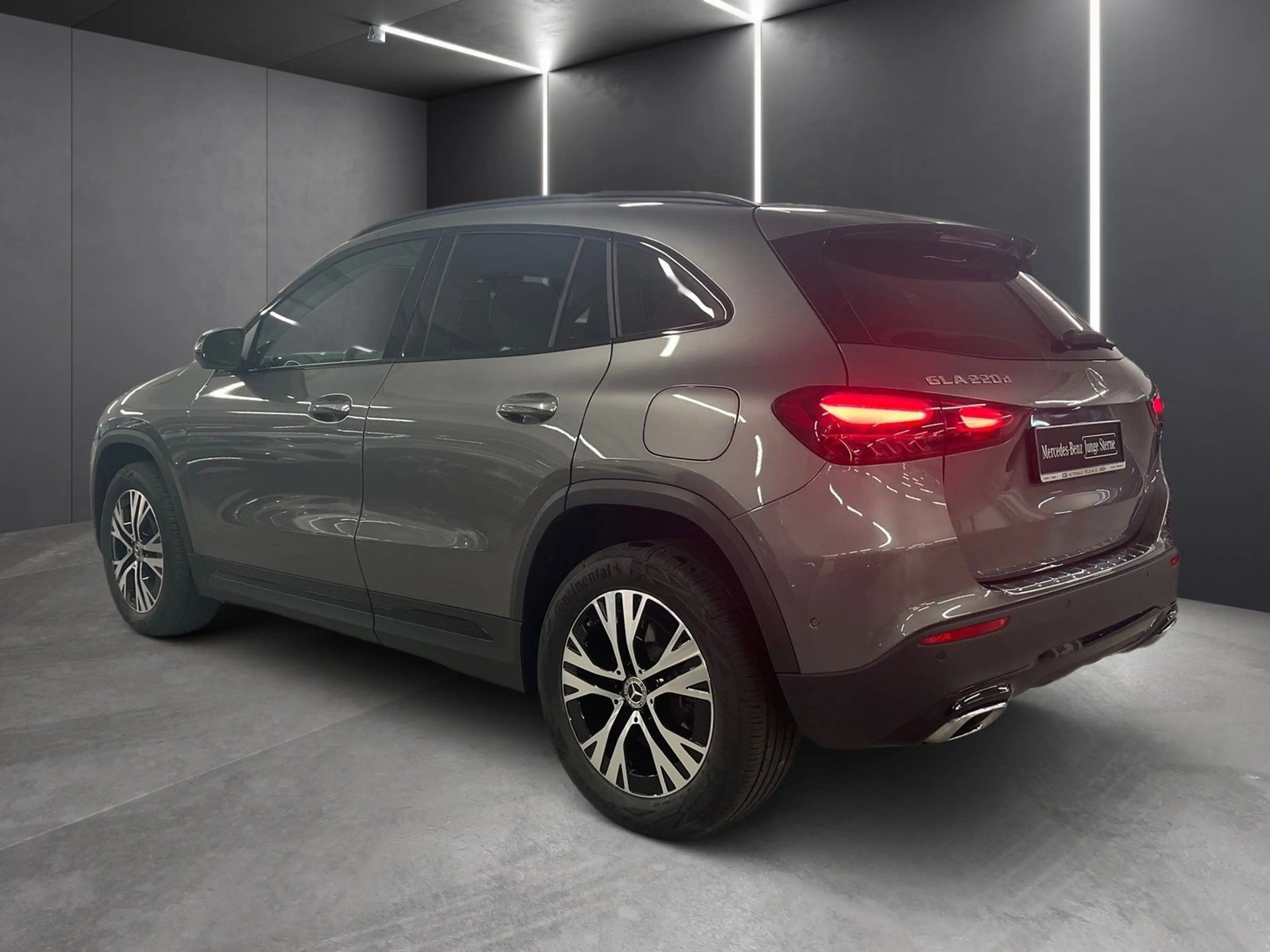 Mercedes-Benz GLA 220 d 4M Progressive*360*Totwink*Night*MBUX* — photo 4