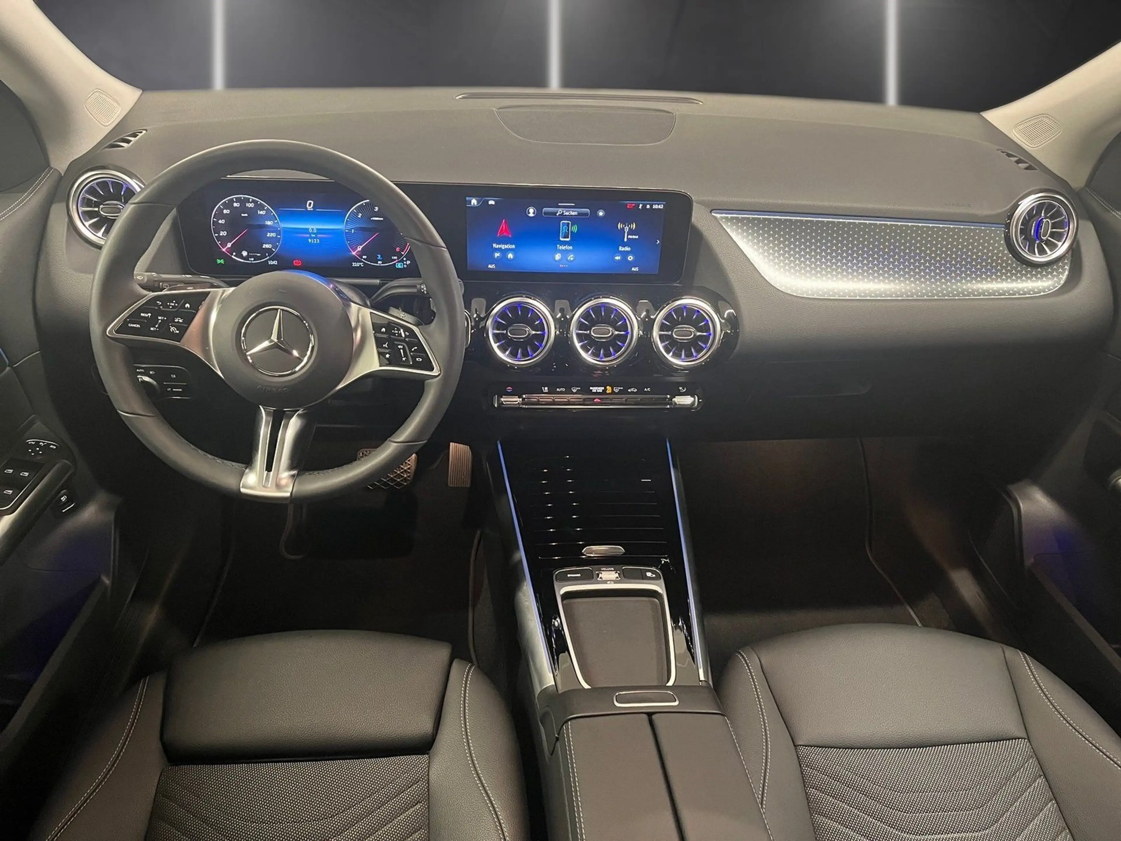 Mercedes-Benz GLA 220 d 4M Progressive*360*Totwink*Night*MBUX* — photo 10