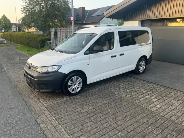 Volkswagen Caddy Kombi Maxi Klima Navi DAB Scheckheft 95Tkm MwSt
