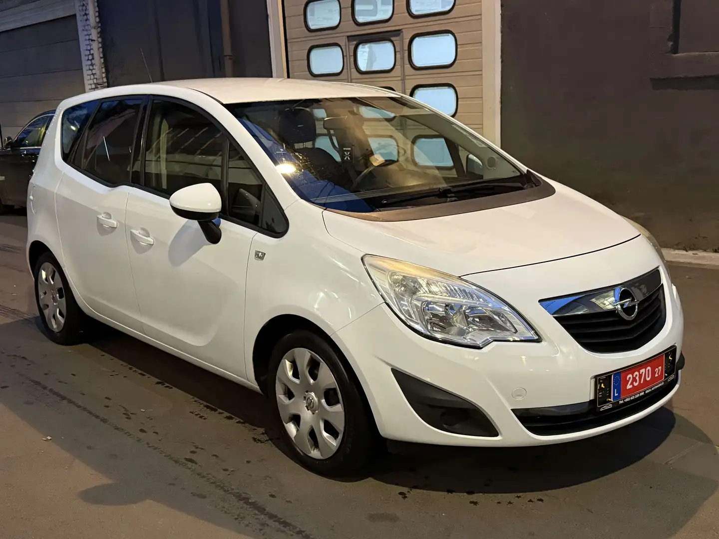 Opel Meriva 1.7 CDTI - 110 FAP Cosmo Blanc - 2