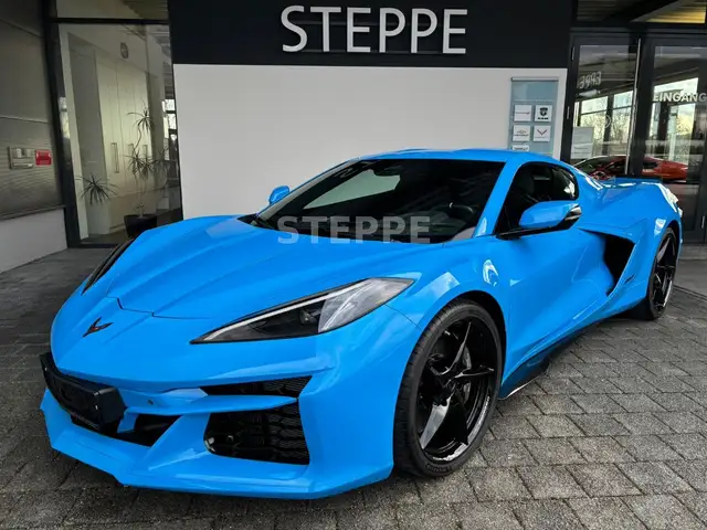 Corvette C8 E-Ray 3LZ Coupe EU-Mod Herst.Garantie
