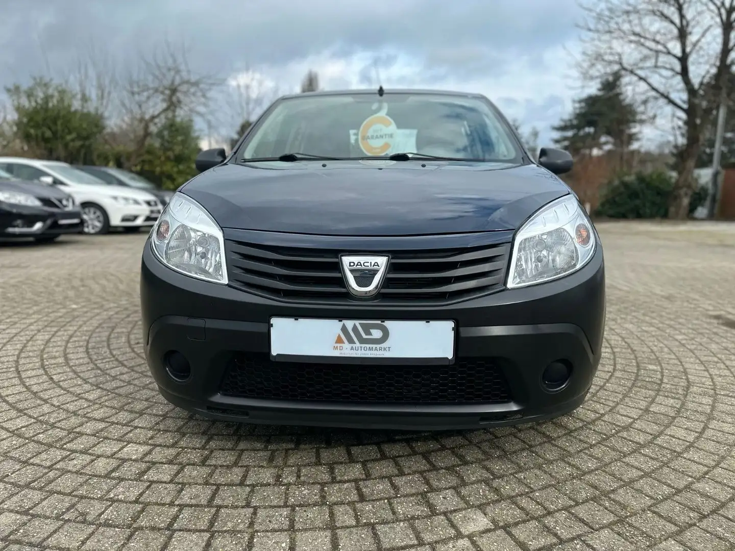Dacia Sandero TÜV Neu, AHK, Garantie 1.Hand - 1